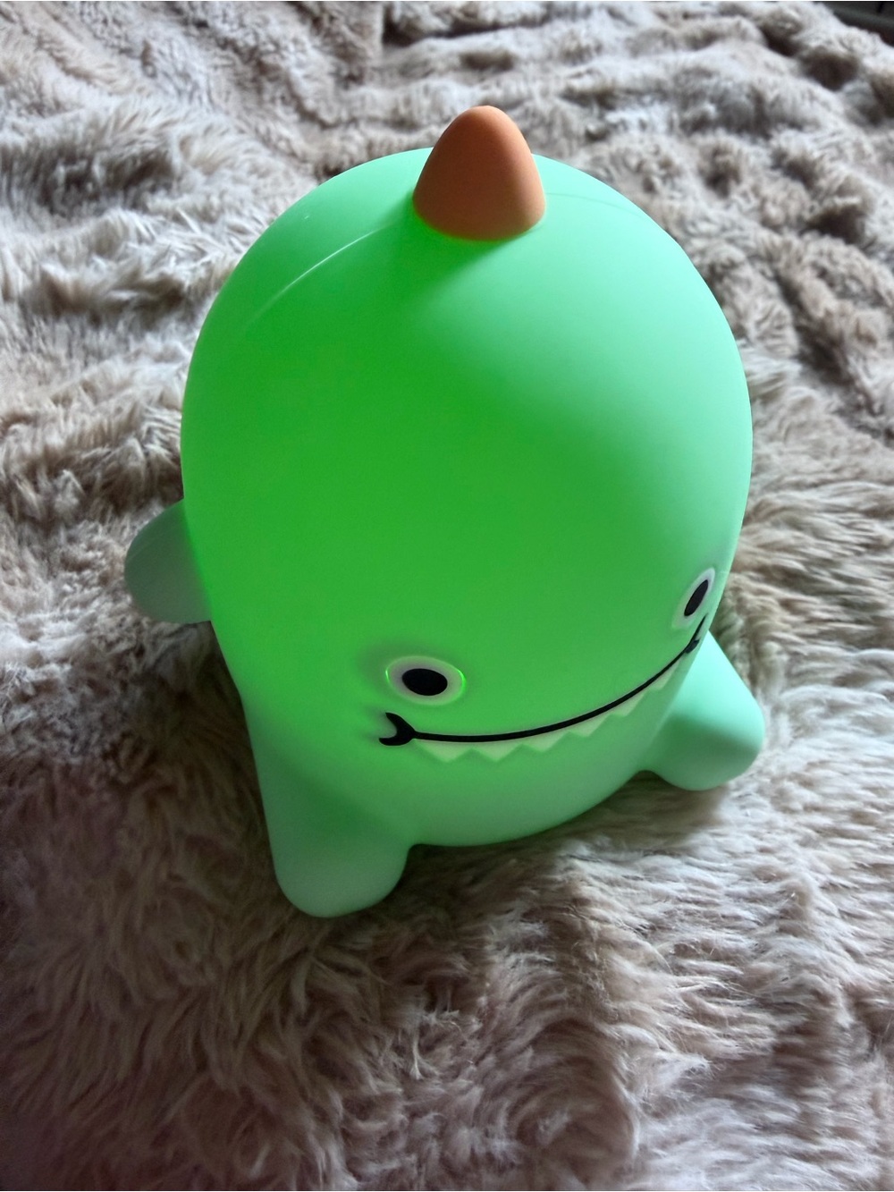 Noodoll Silicone Little Light Green Monster Rechargeable LED Night Light - Picture 5 of 6